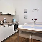 Aparthotel Castle