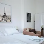 Aparthotel Castle 3*