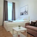 Aparthotel Castle Praga
