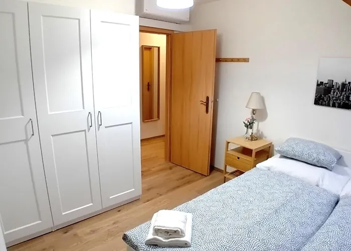 Castle Apartmanhotel 3*
